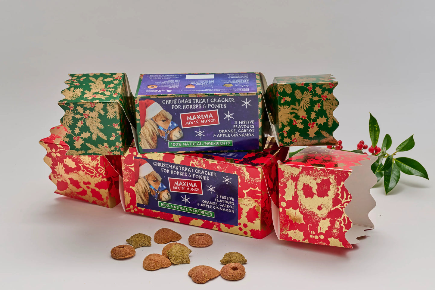 Maxima Mix 'n' Munch Christmas Cracker