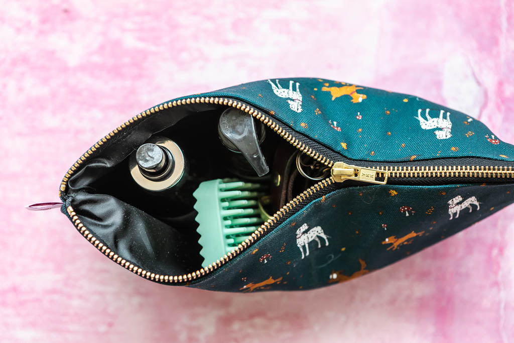 Emily Cole Muddy Paws Wash Bag