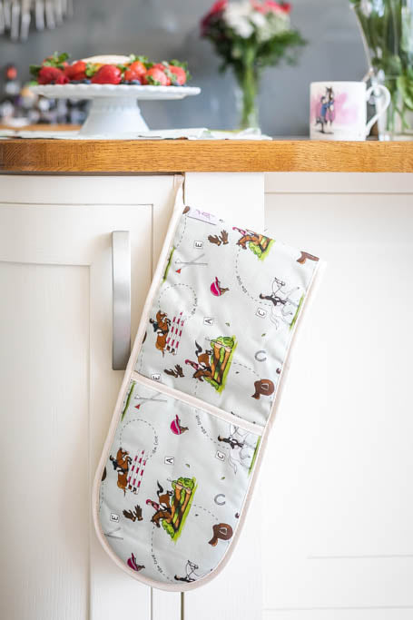 Emily Cole Eventing Oven Gloves